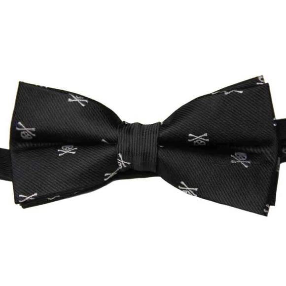 Gascoigne Other - Gascoigne Black White Skull & Cross Bones Bow Tie